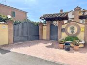 Villa in vendita a Roma RM