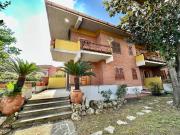 Villa in vendita a Roma RM