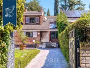 Villa in vendita a Roma RM