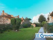 Villa in vendita a Roma RM