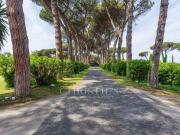 Villa in vendita a Roma RM