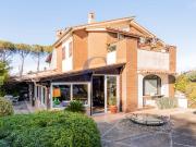 Villa in vendita a Roma RM