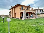 Villa in vendita a Roma RM