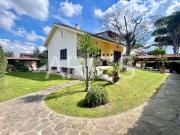 Villa in vendita a Roma RM