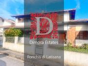 Villa in vendita a Ronchis UD