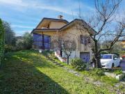 Villa in Vendita a Salò Campoverde