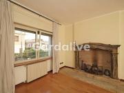 Villa in Vendita a Salò Salò Centro