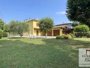 Villa in vendita a San Giovanni in Persiceto BO