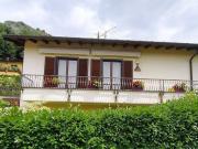 Villa in vendita a Sangiano VA