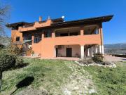 Villa in vendita a Sant'Eusanio Forconese AQ