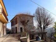 Villa in vendita a Santo Stefano Belbo CN