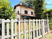 Villa in vendita a Saronno VA
