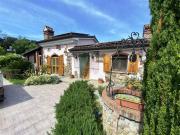 Villa in vendita a Sarzana