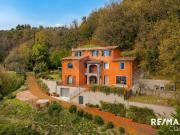 Villa in vendita a Sarzana SP