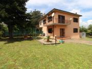 Villa in vendita a Scandriglia RI