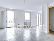 Villa in vendita a Selvino