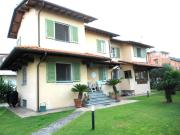 Villa in vendita a Seravezza LU