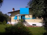 Villa in vendita a Seravezza LU