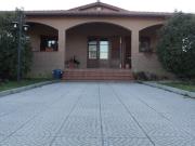 VILLA in VENDITA a SIENA SIENA, PRIMA PERIFERIA di 12 vani