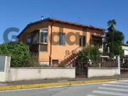 Villa in vendita a Sirmione BS
