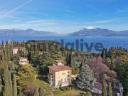 Villa in vendita a Sirmione BS