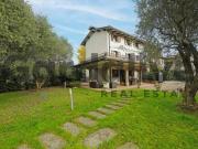 Villa in Vendita a Sirmione Lugana