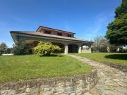 Villa in vendita a Solero