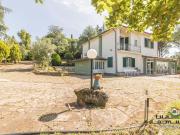 Villa in vendita a Sutri VT