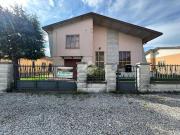 Villa in vendita a Suzzara MN