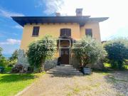 Villa in vendita a Taino VA