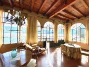 Villa in vendita a Tavernola Bergamasca