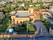 Villa in vendita a Terrasini PA