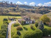 Villa in vendita a Terzo AL