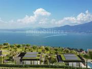 Villa in Vendita a Torri del Benaco
