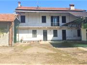 Villa in vendita a Trecate NO