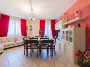 Villa in vendita a Trecate NO