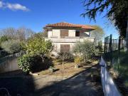 Villa in vendita a Urbino PU