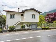 Villa in vendita a Val Della Torre
