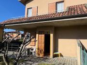 VILLA in VENDITA a VALBREMBO di 4 vani