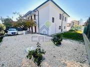 Villa in vendita a Valera Fratta LO