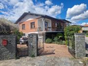 Villa in vendita a Varano Borghi VA