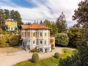 Villa in vendita a Varese 545m² Varese