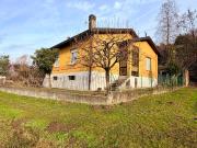 Villa in vendita a Varese VA