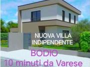 Villa in vendita a Varese VA