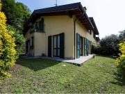 Villa in vendita a Varese VA