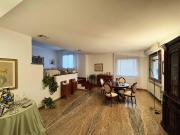 Villa bifamiliare in vendita a Venezia