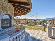 Villa in vendita a Verbania
