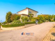 Villa in vendita a Verduno