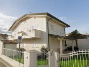Villa in vendita a Viareggio LU