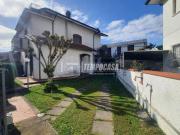 Villa in vendita a Viareggio LU